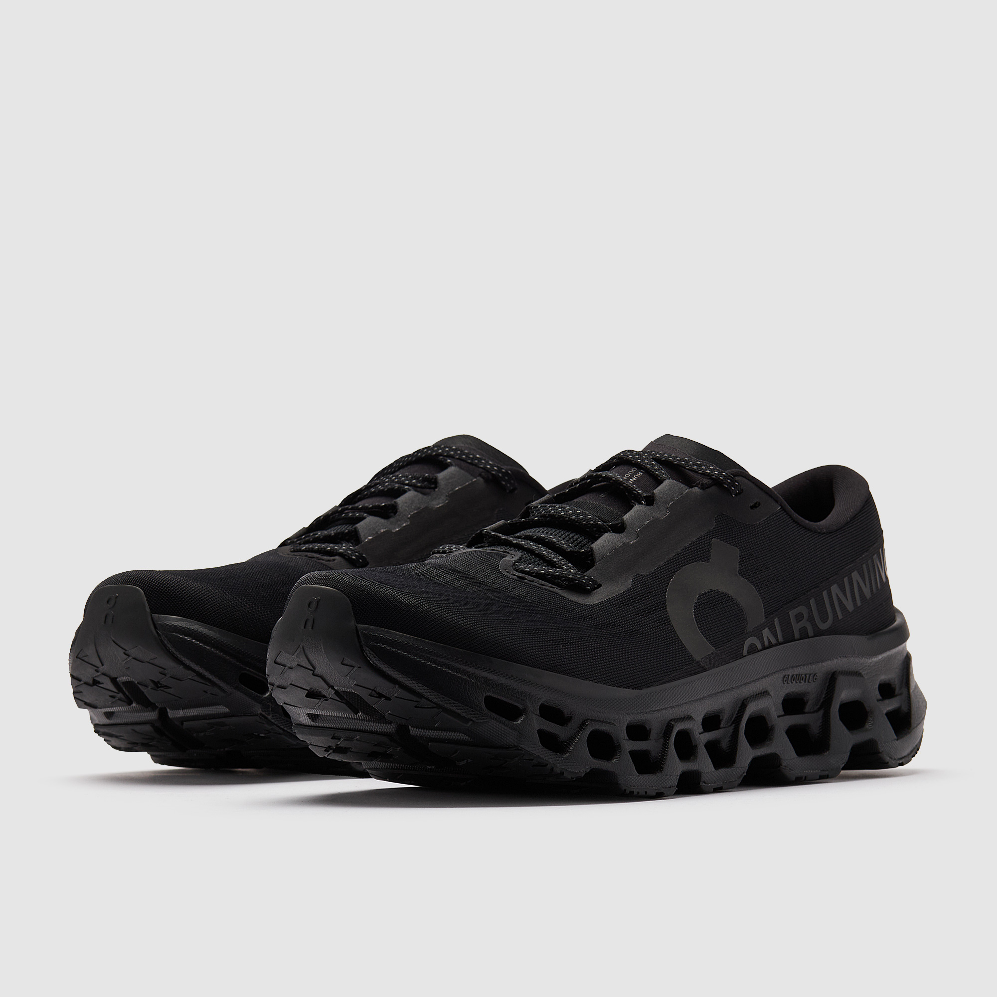 On Cloudmonster 3 Black