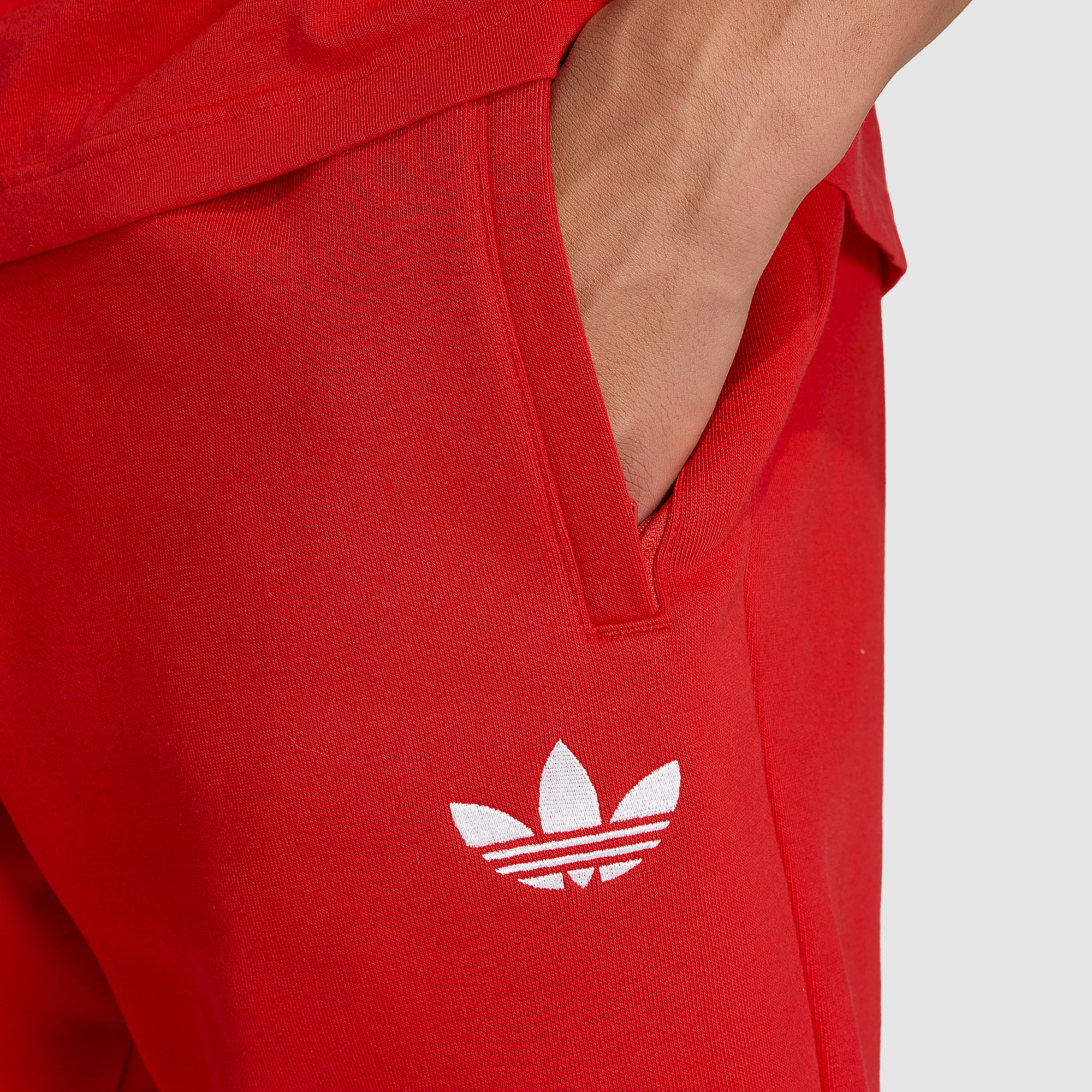 adidas gazelle silver green womens Willy Chavarria Long Short in Black  SVRN