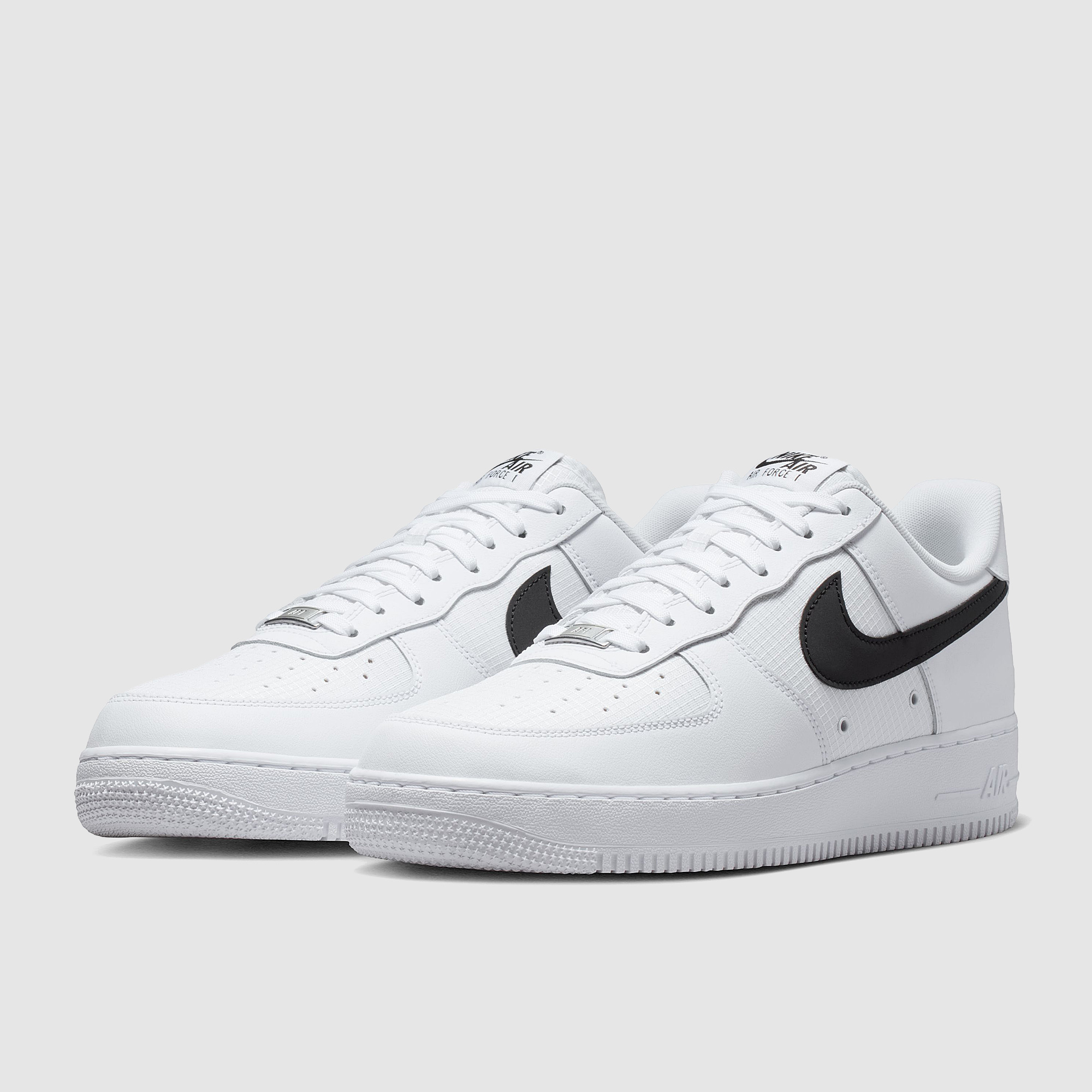 Nike Sportswear Air Force 1 '07 Lv8 Tech Black White