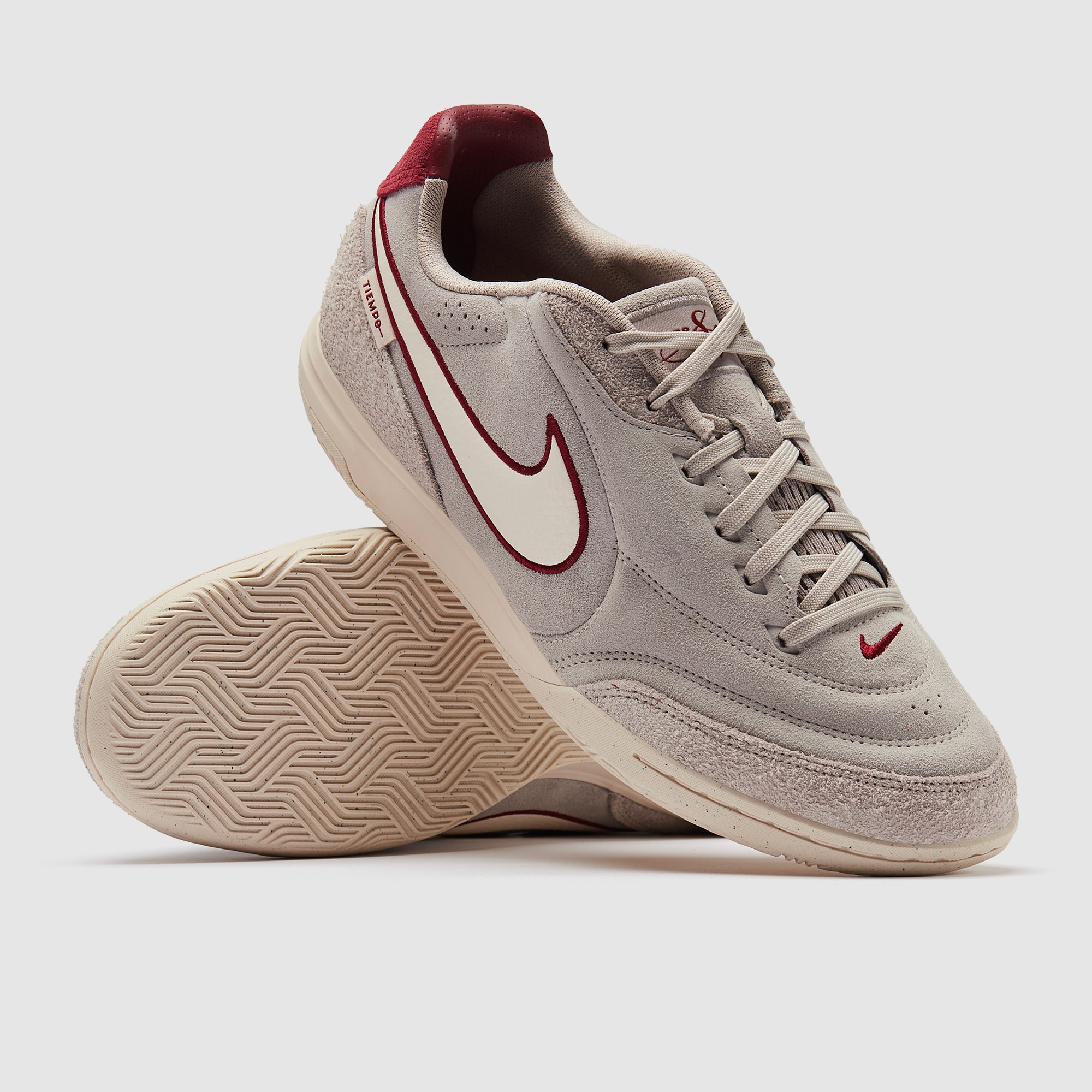 indoor soccer shoes size 7