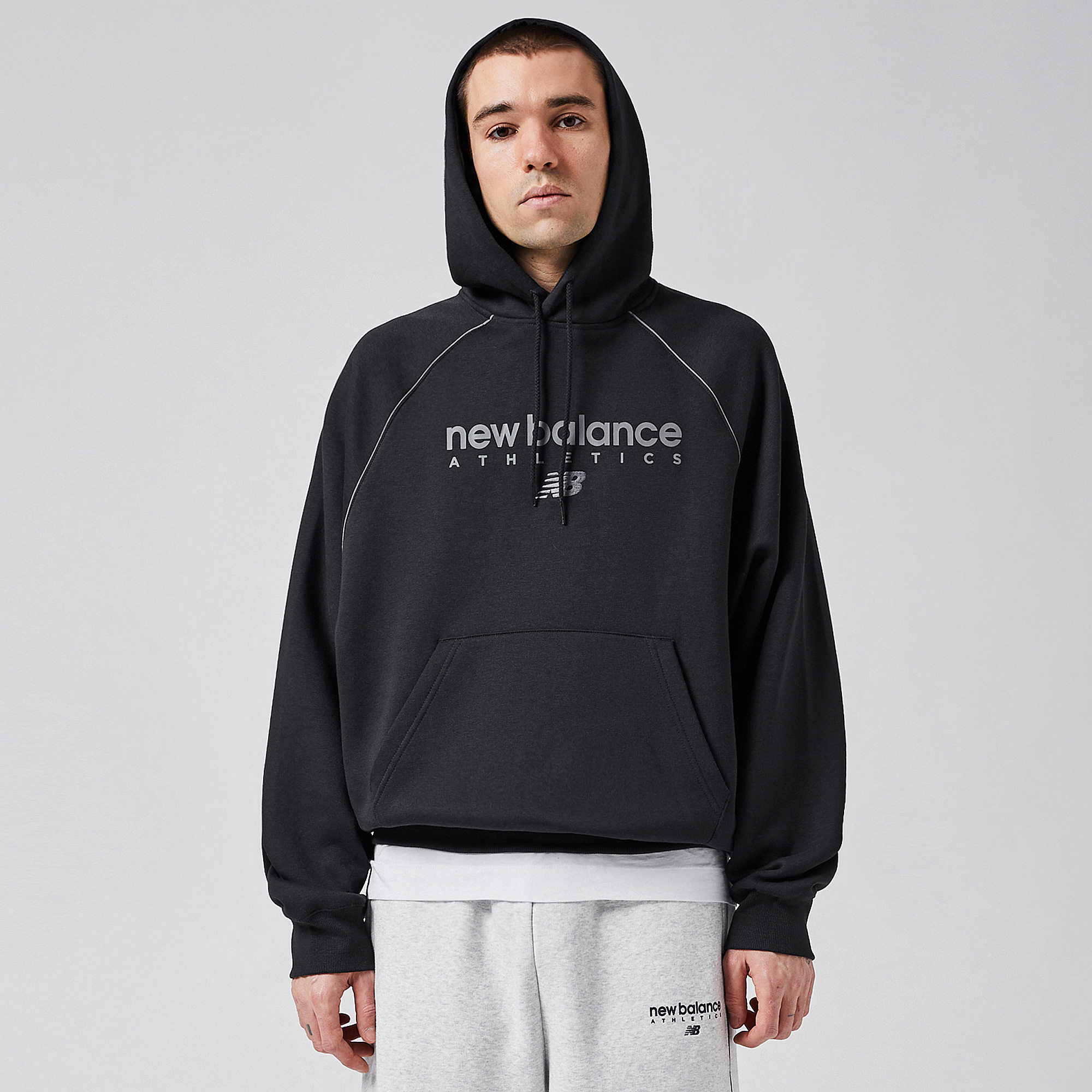 New Balance Linear Graphic Fleece Hoodie Black
