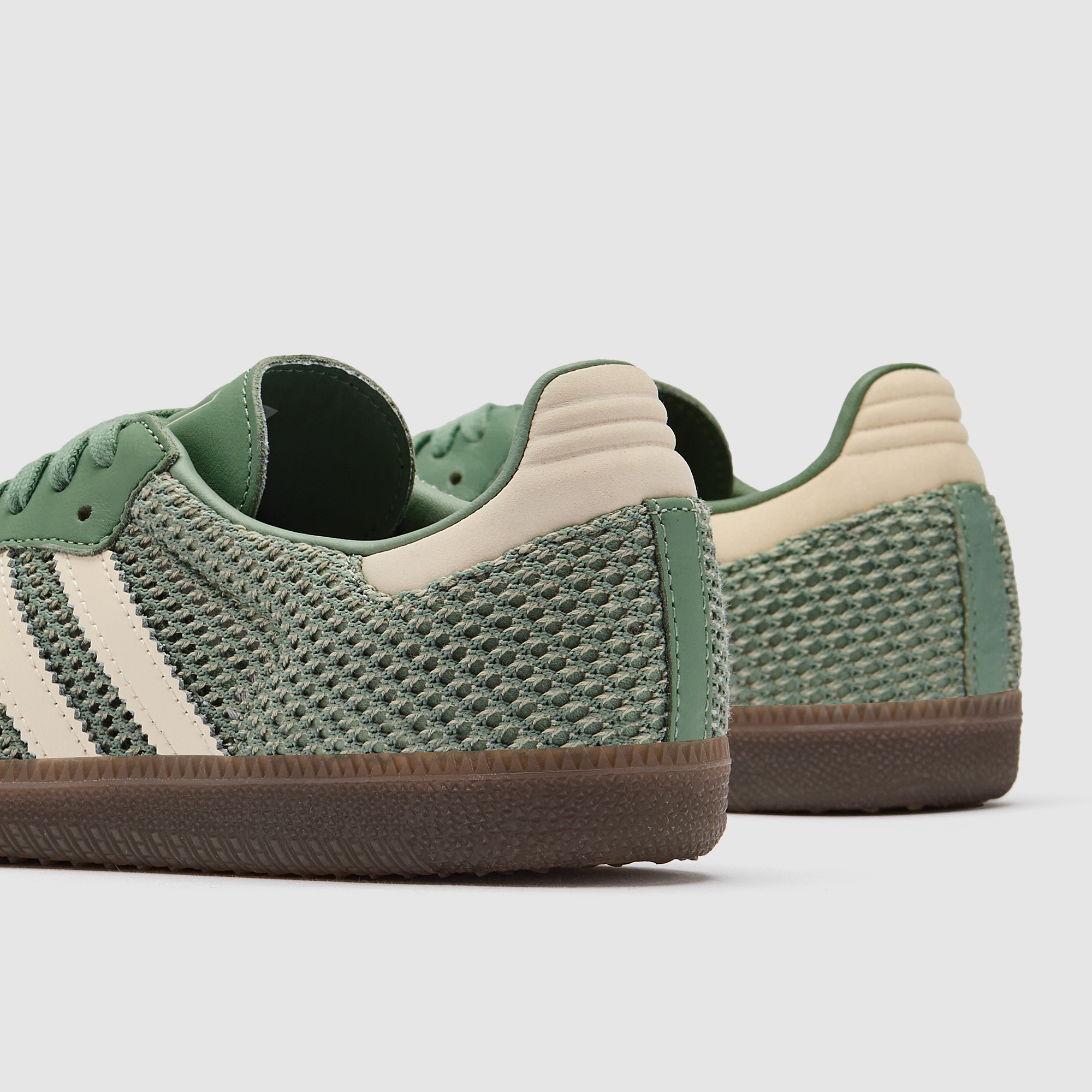 adidas Originals Womens Samba OG - Silver Green/Wonder White/Gold Metallic - Trainers - Womens Shoes | Pro:Direct Soccer adidas Originals Womens Samba OG - Silver Green/Wonder White/Gold Metallic - Trainers - Womens Shoes | Pro:Direct Soccer