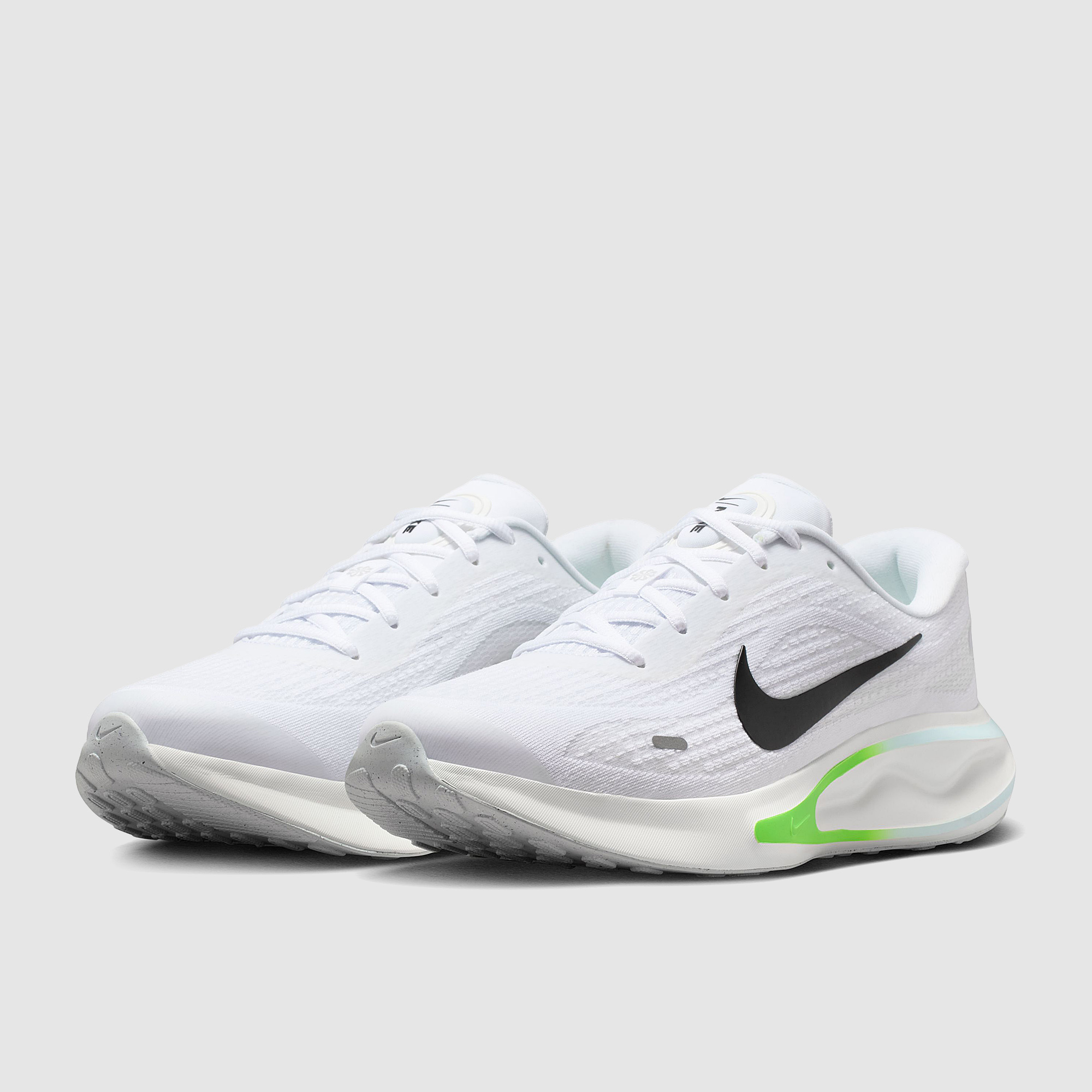 Nike Journey Run Black Green Strike Glacier Blue Pure Platinum Summit White