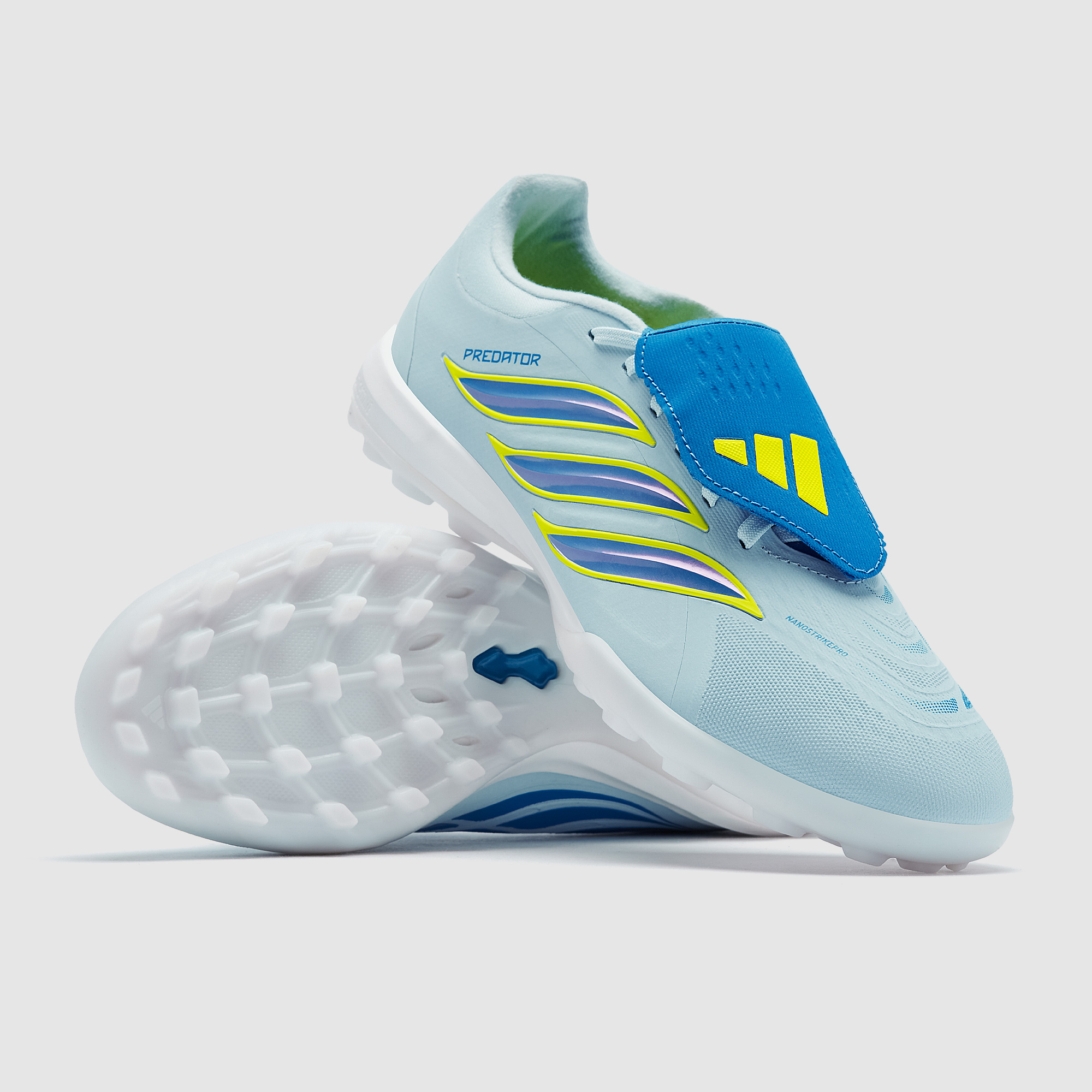 Boots Womens adidas Turf Club