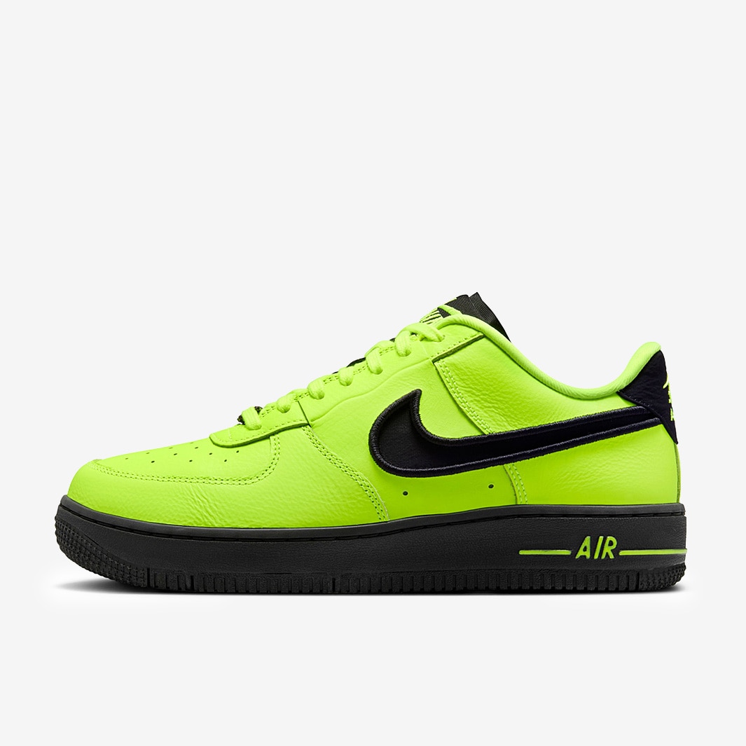 neon colored women's nike shoes
