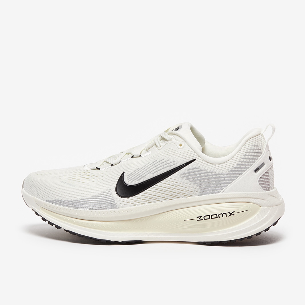 mens white nike shoes clearance