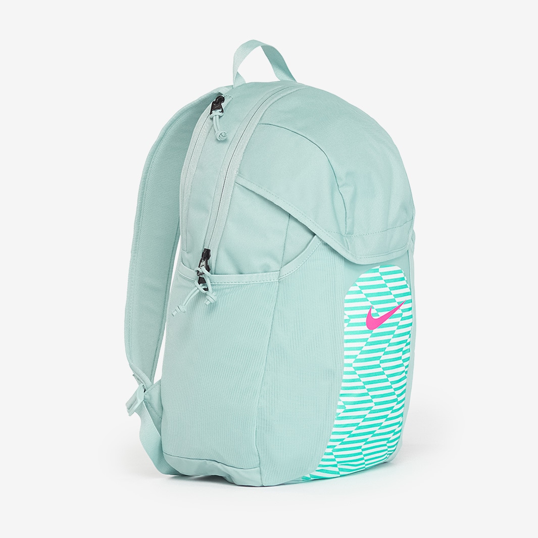 nike 30l backpack