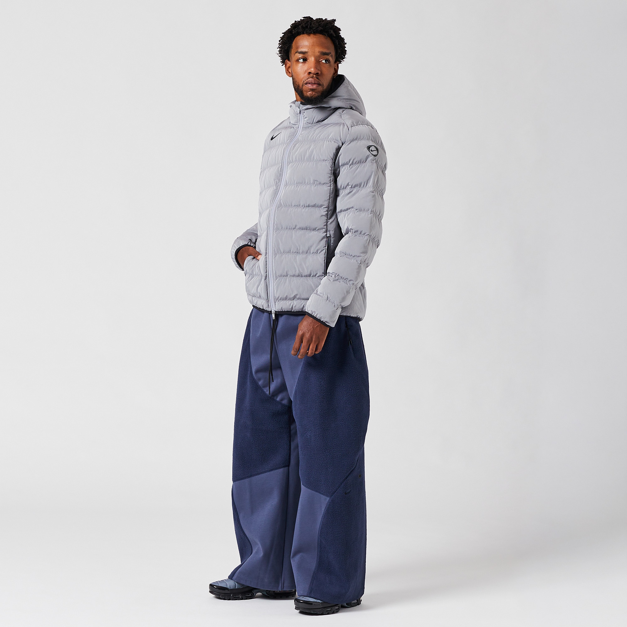 nike therma jacket grey