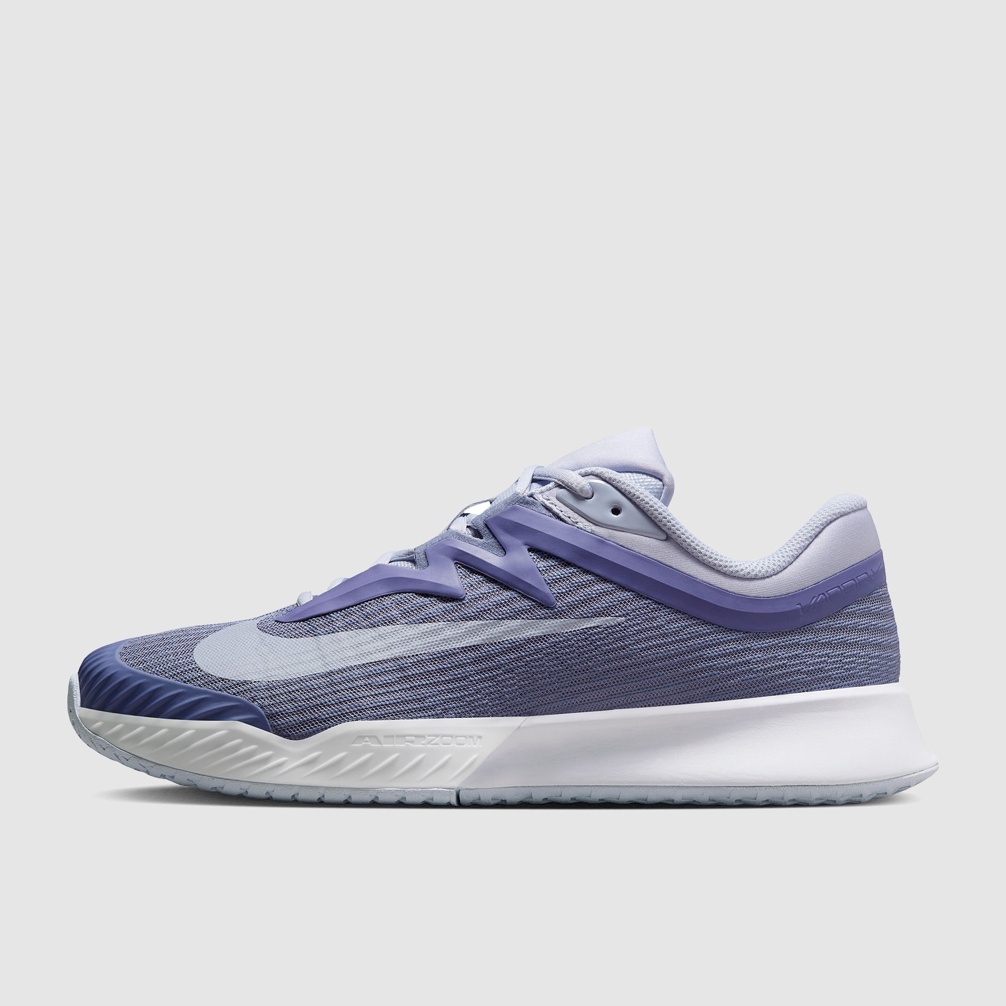 nike women quest 3