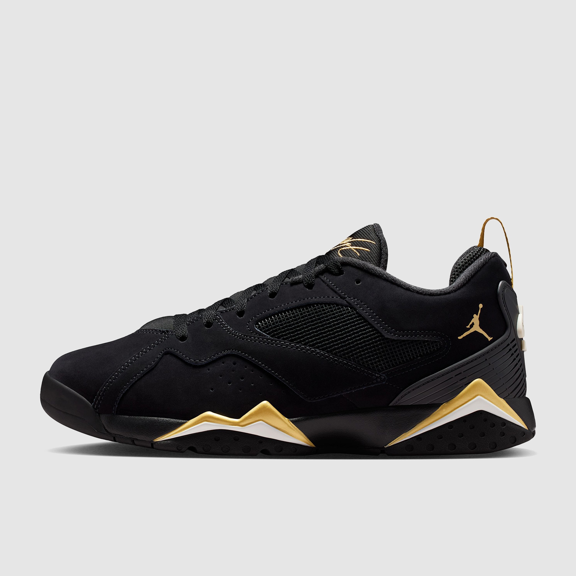 retro jordans black and gold