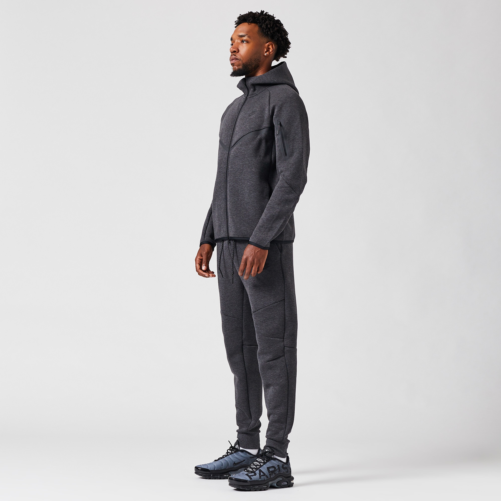 nike joggers with zips