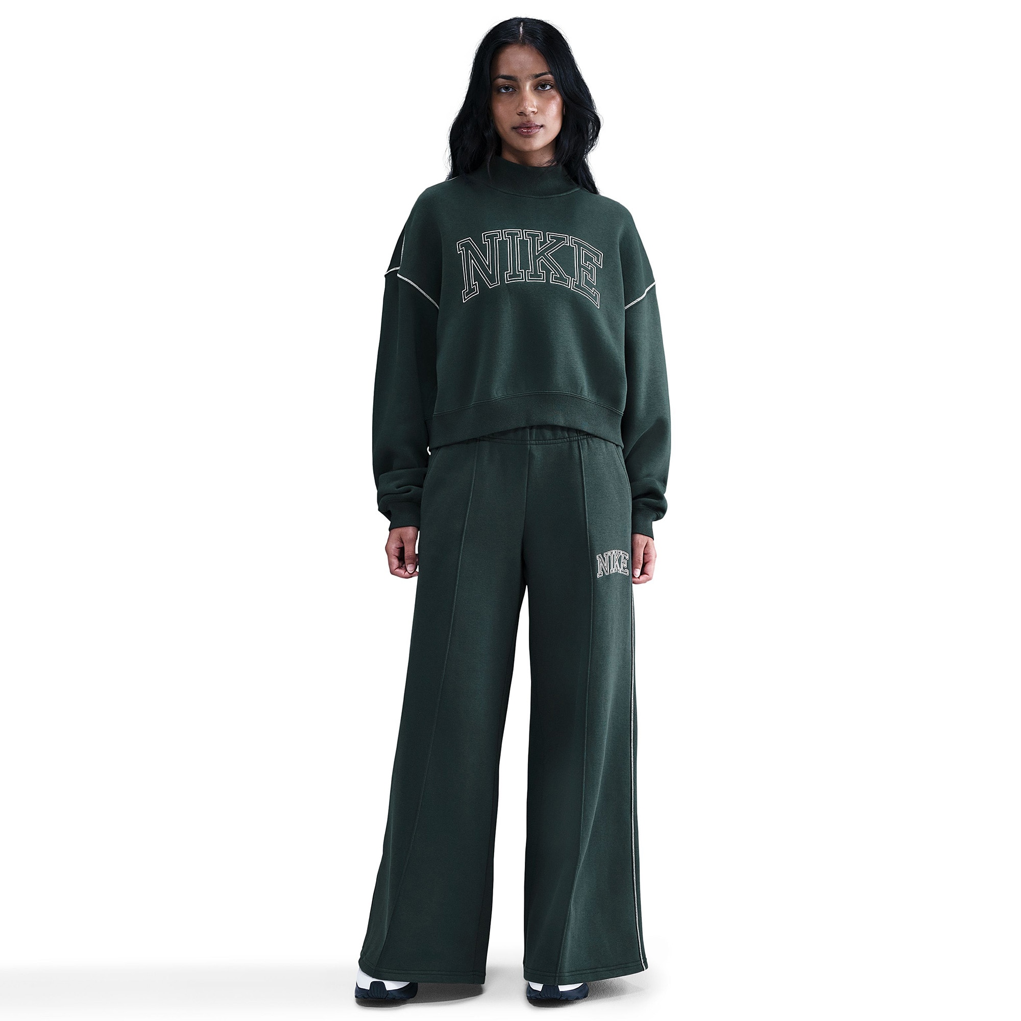 nike sweatsuit for ladies