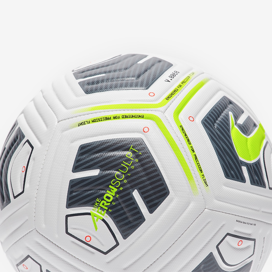 aerowsculpt football