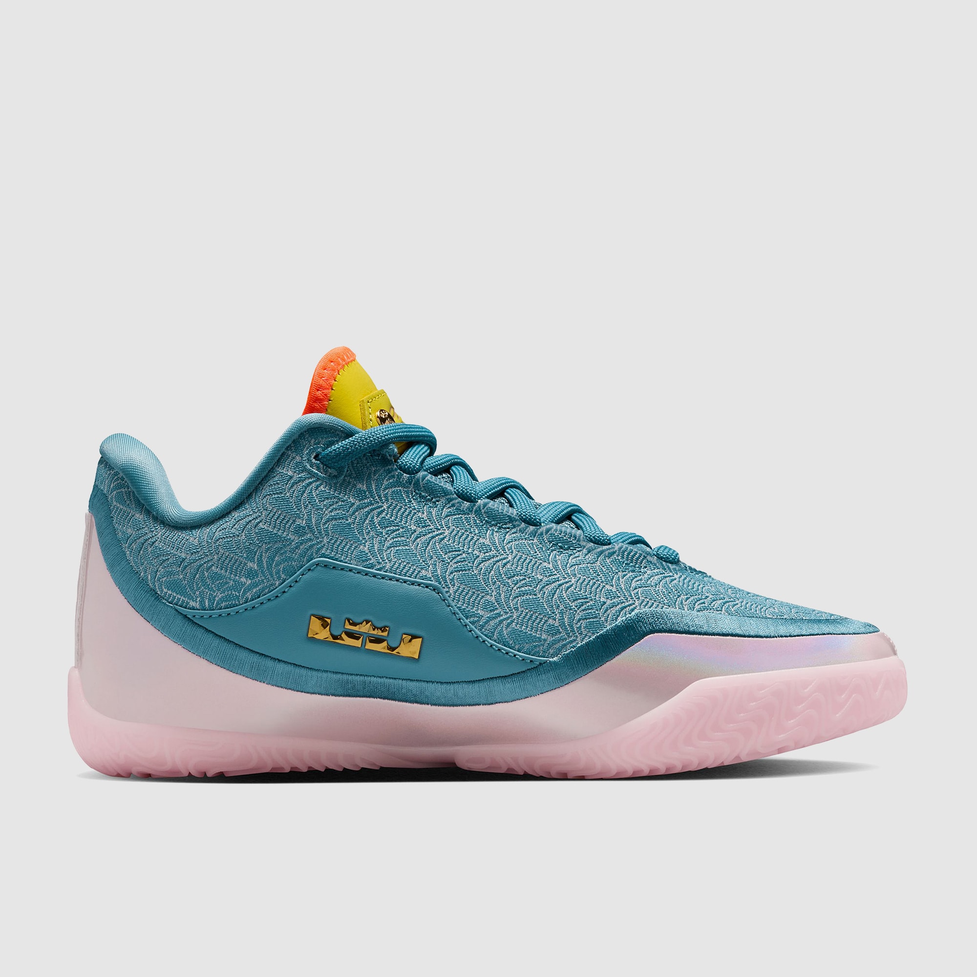 lebron shoes kids 2015