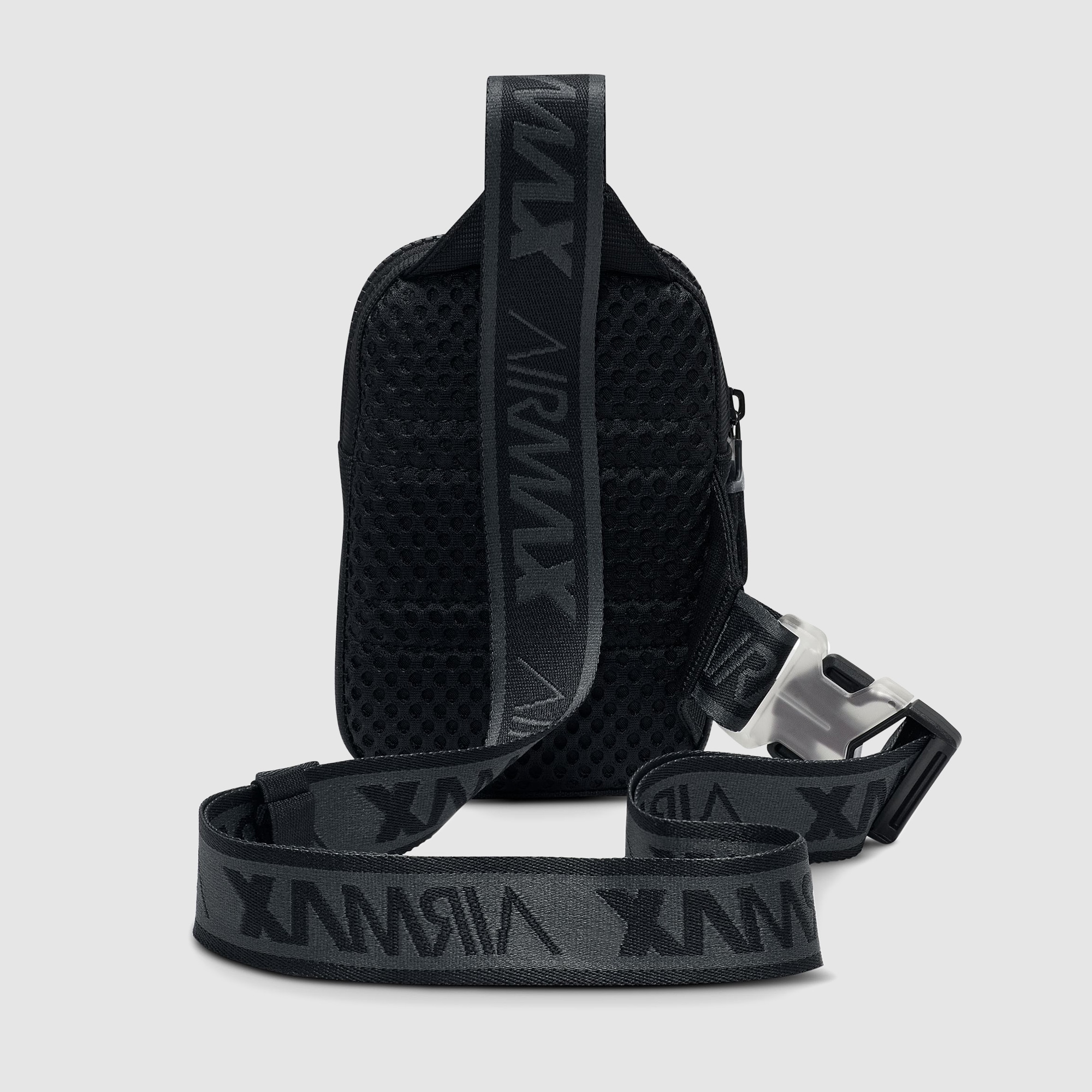 nike sportswear essentials crossbody bag in black