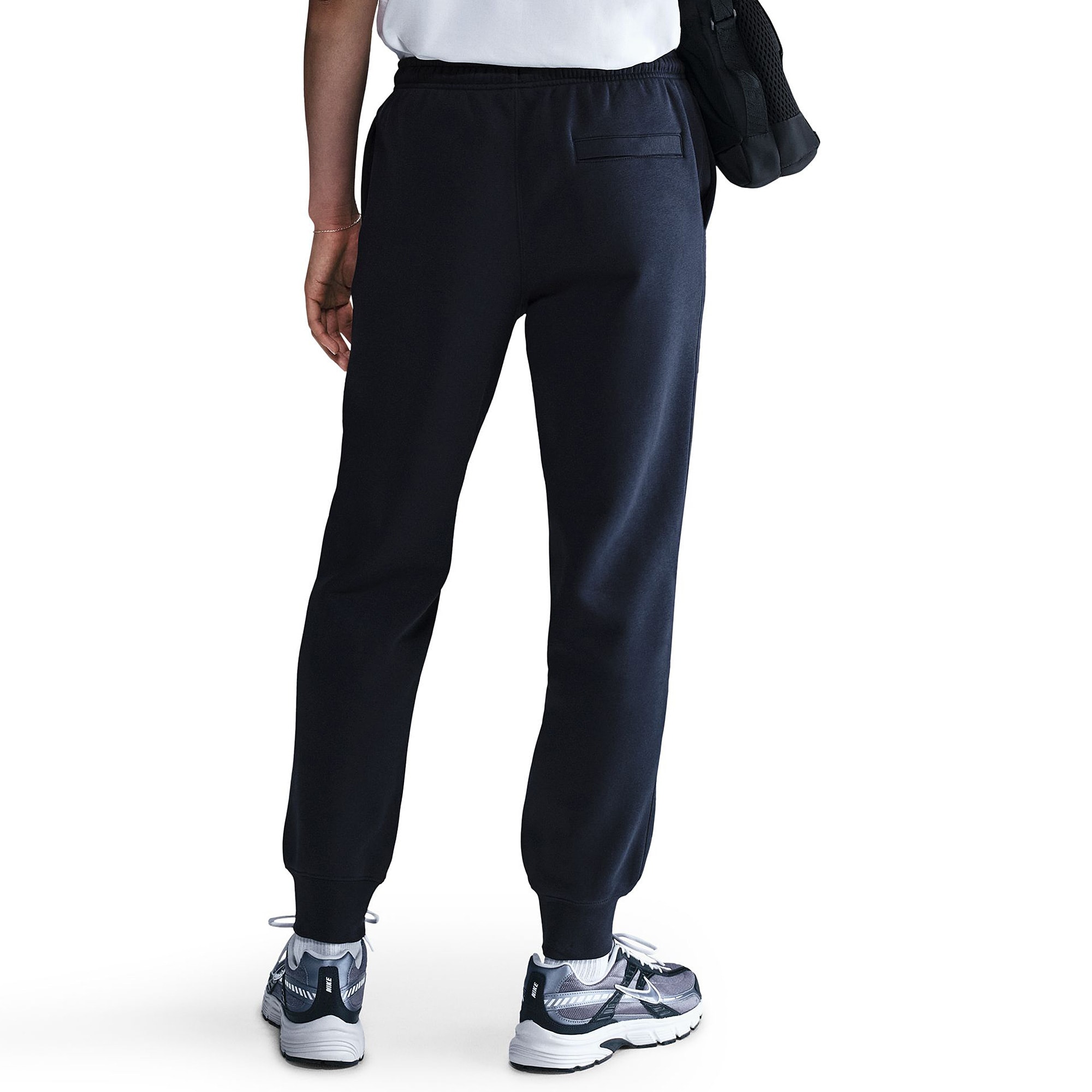 nike club joggers foot locker