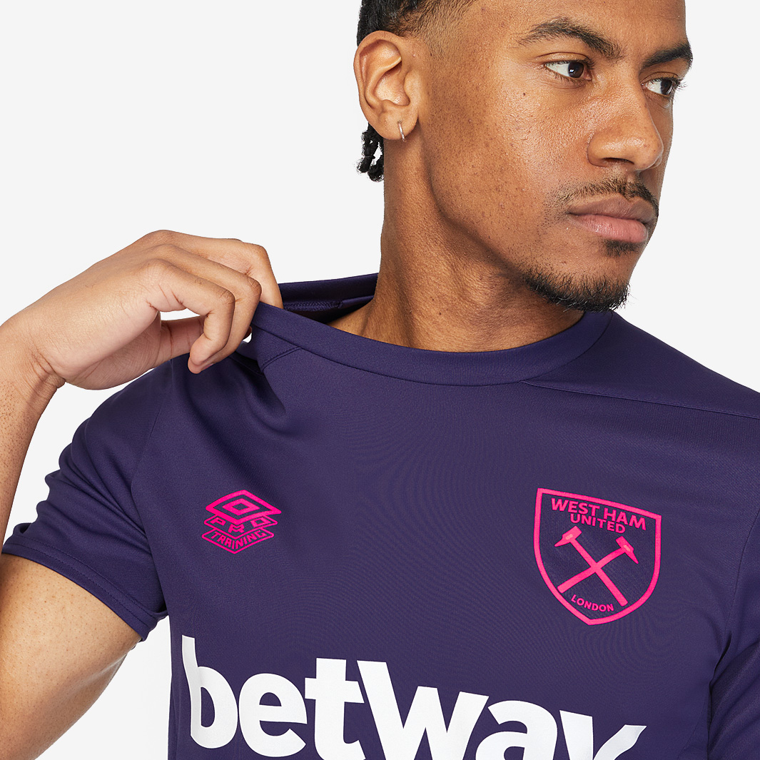 Maillot D'entraînement West Ham United Umbro – Enfant 13 Ans, Rouge, Très Bon état