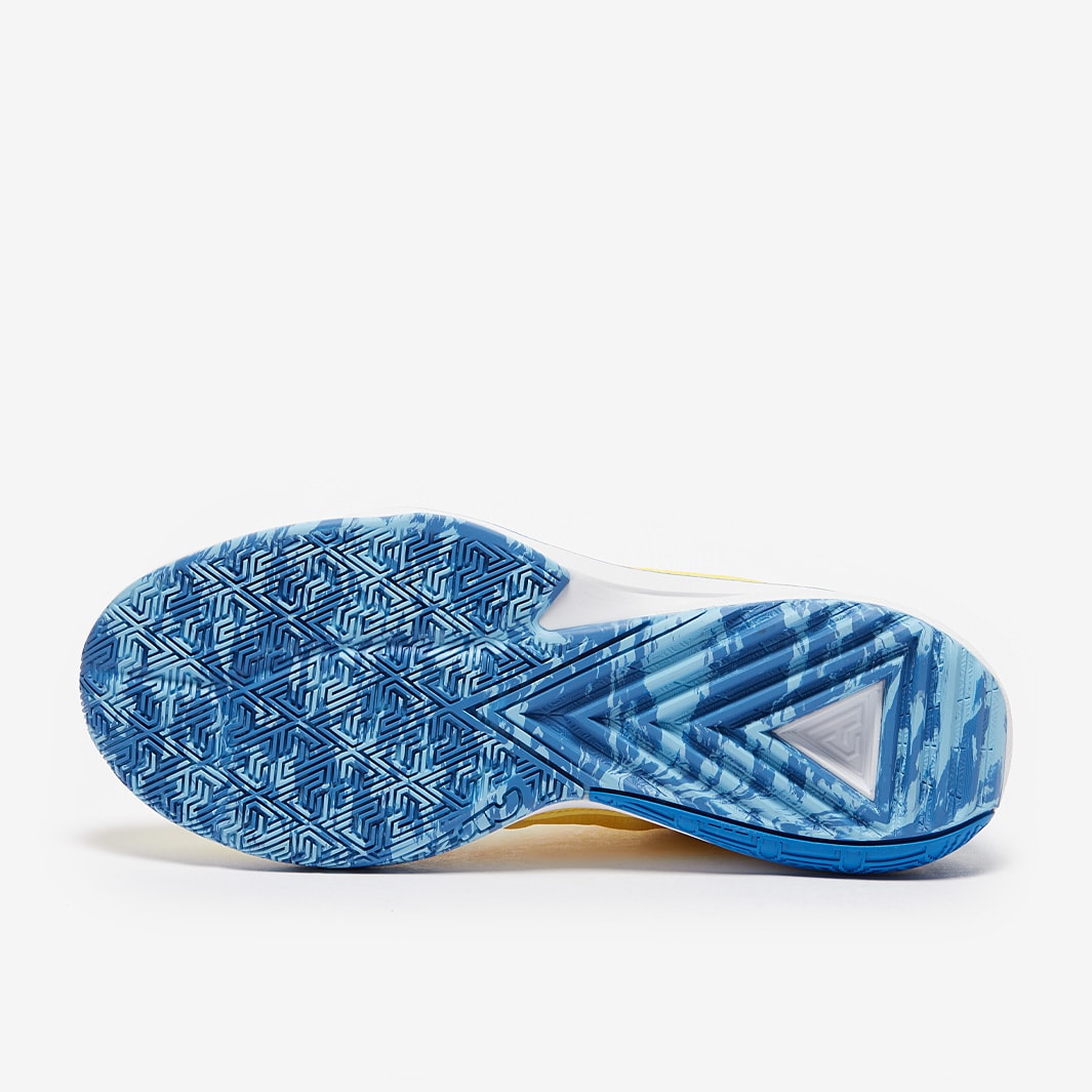 zoom freak 1 blue and white