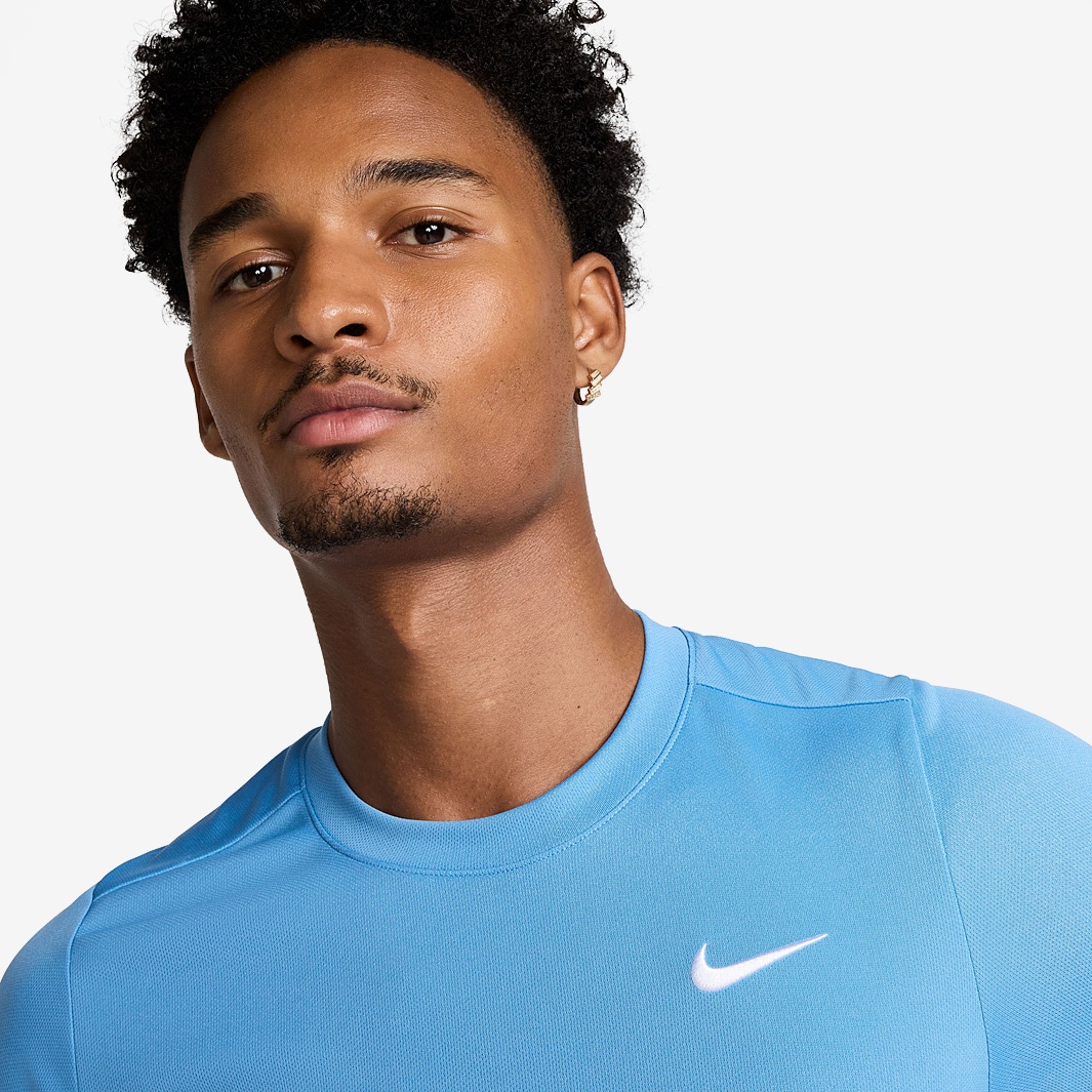 nike light blue shirt