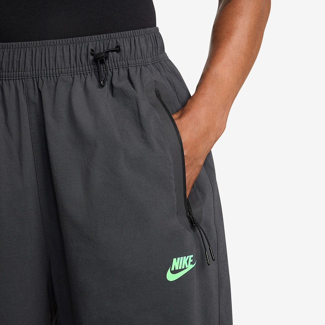 nike men's sportswear woven players pants