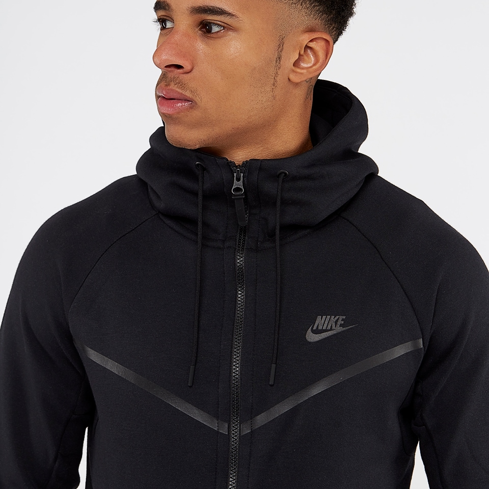 Nike tech fleece оригинал. Найк Tech Fleece черная. Nike Tech Fleece черный. Zip худи Nike Tech Fleece. Nike Tech Fleece ЗИП худи черное.