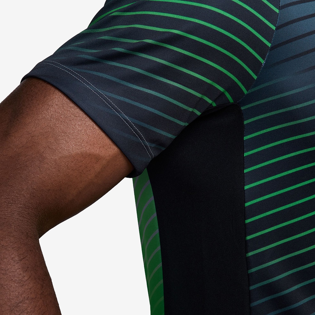 nike nigeria academy