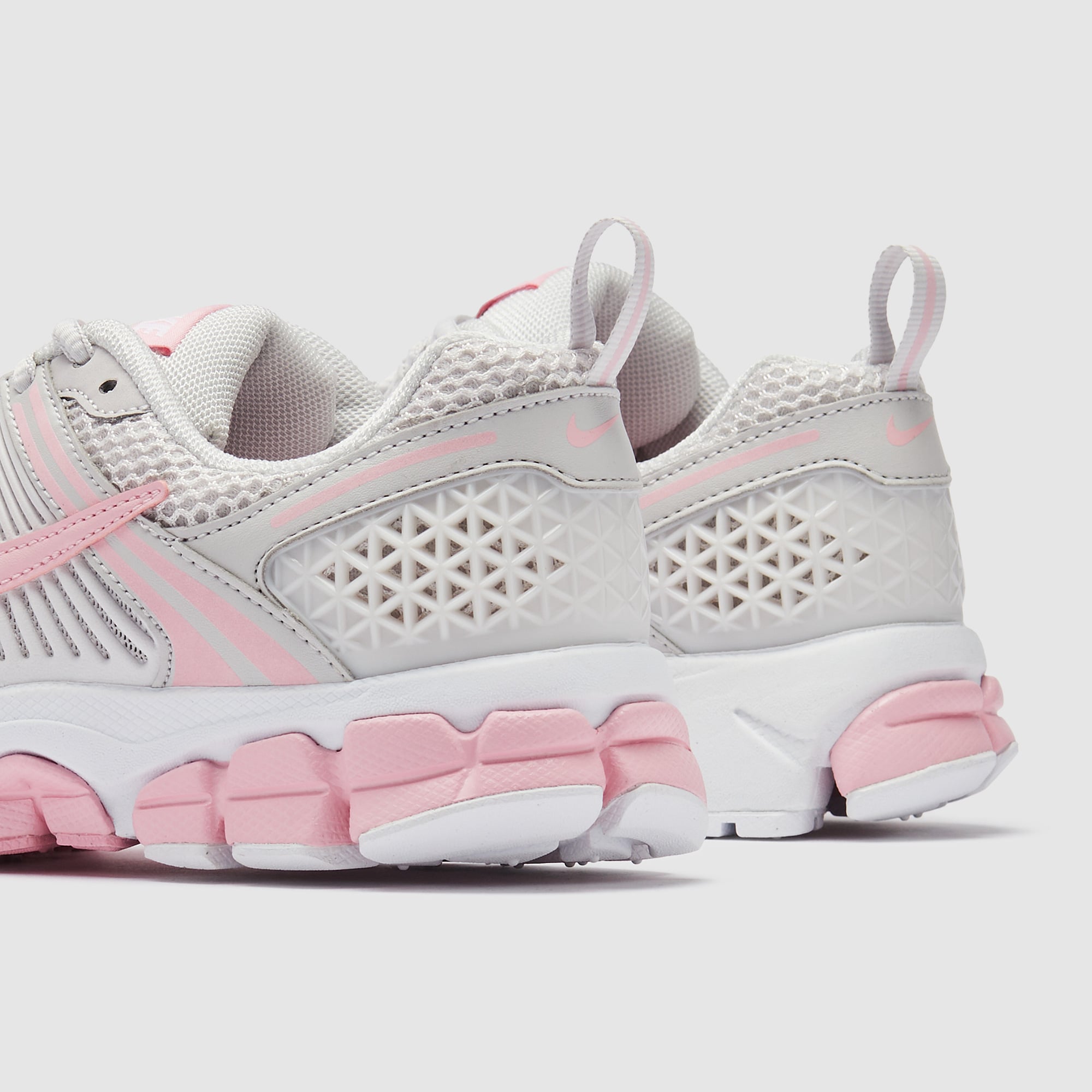 nike size 5 youth in women's