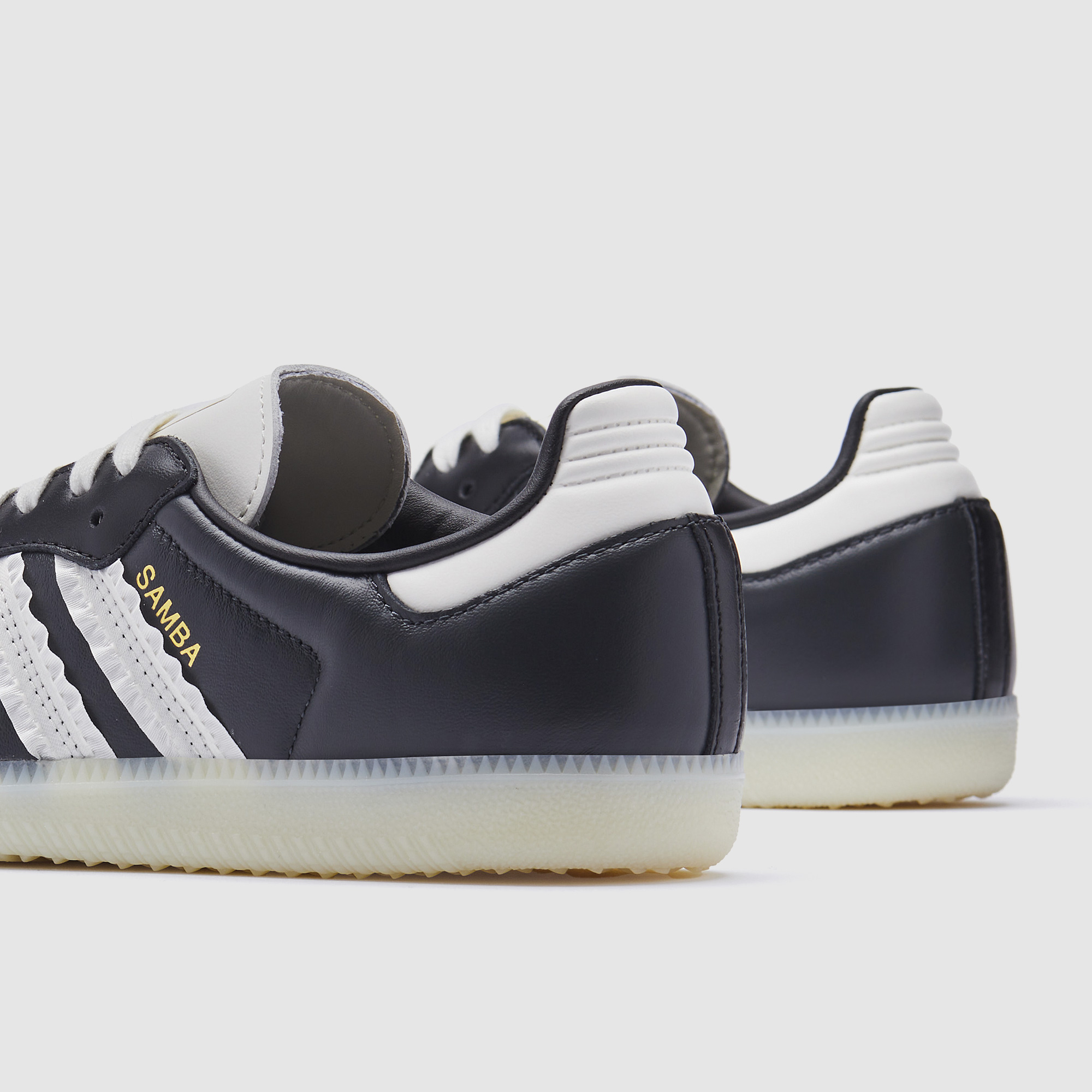 adidas Originals Womens Samba OG - Carbon/Off White/Core Black - Trainers -  Womens Shoes | Pro:Direct Soccer