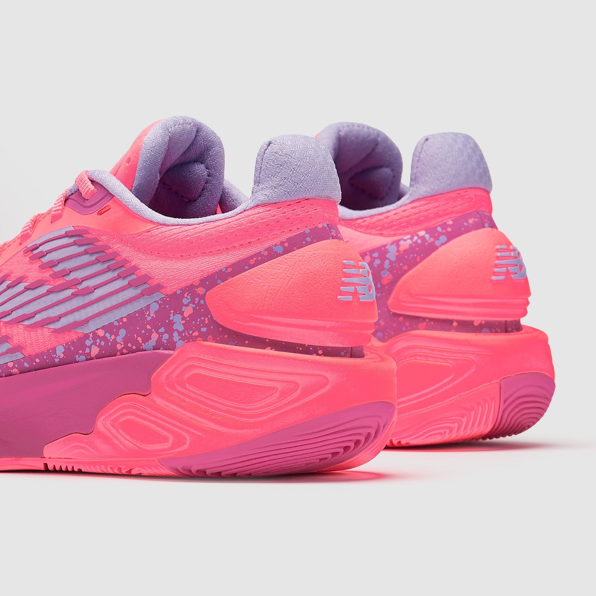 New Balance TWO WXY V5 - Ultra Pink - Trainers - Mens Shoes | Pro