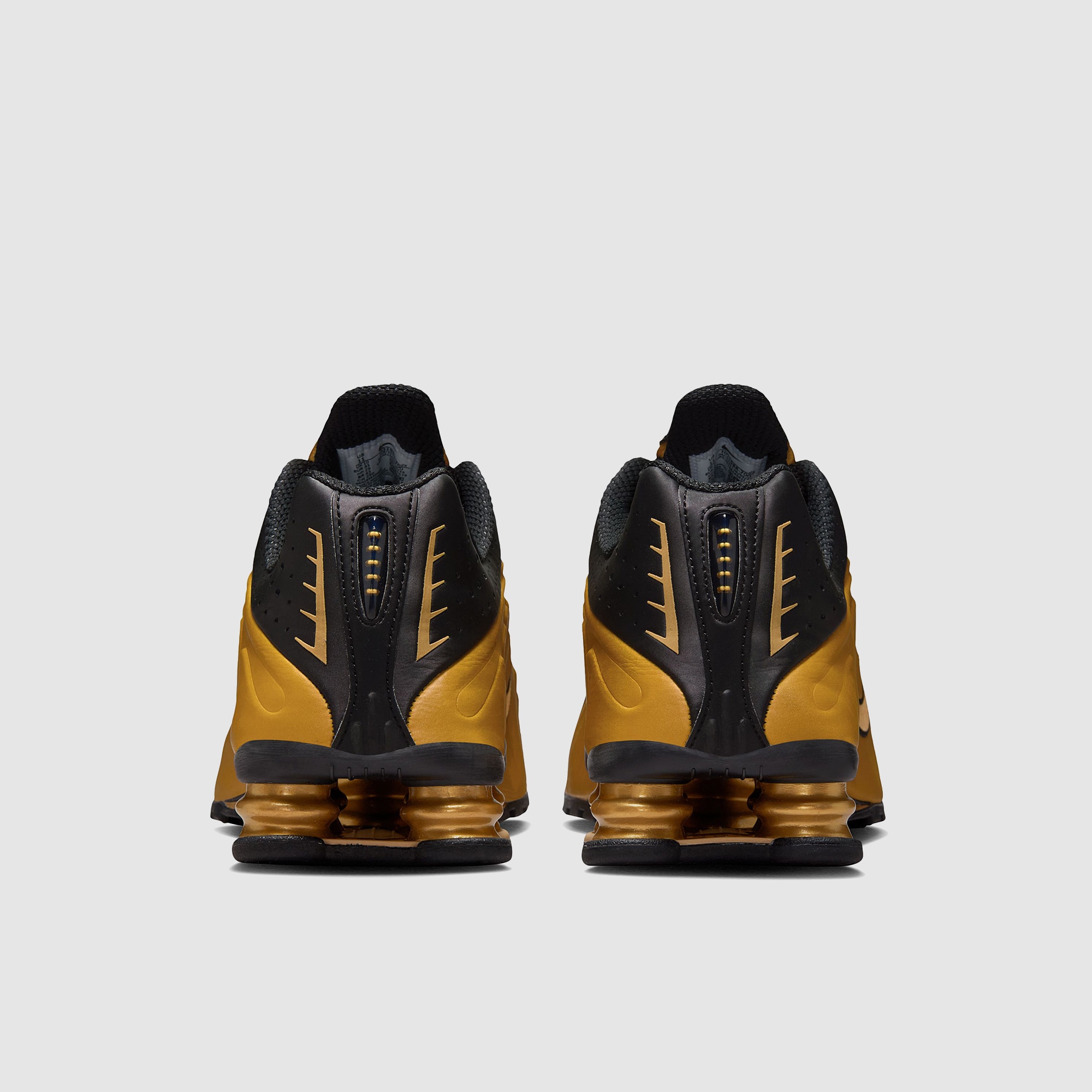 nike shox r4 gold