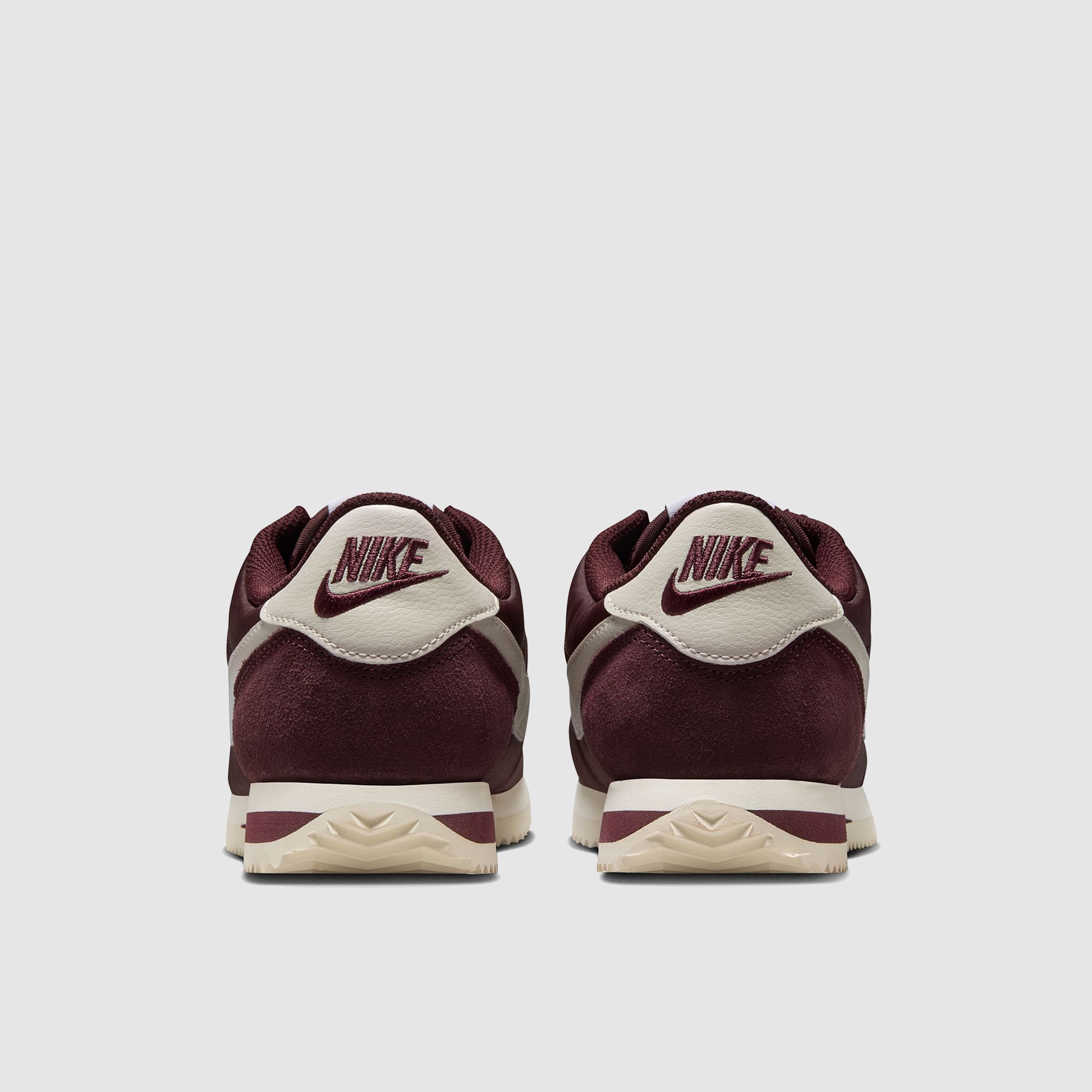 nike cortez womens burgundy