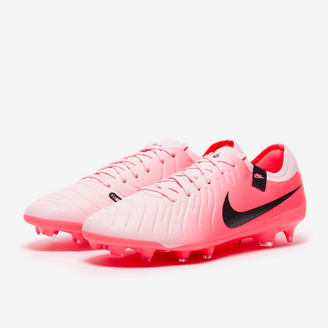 pink football cleats 10.5