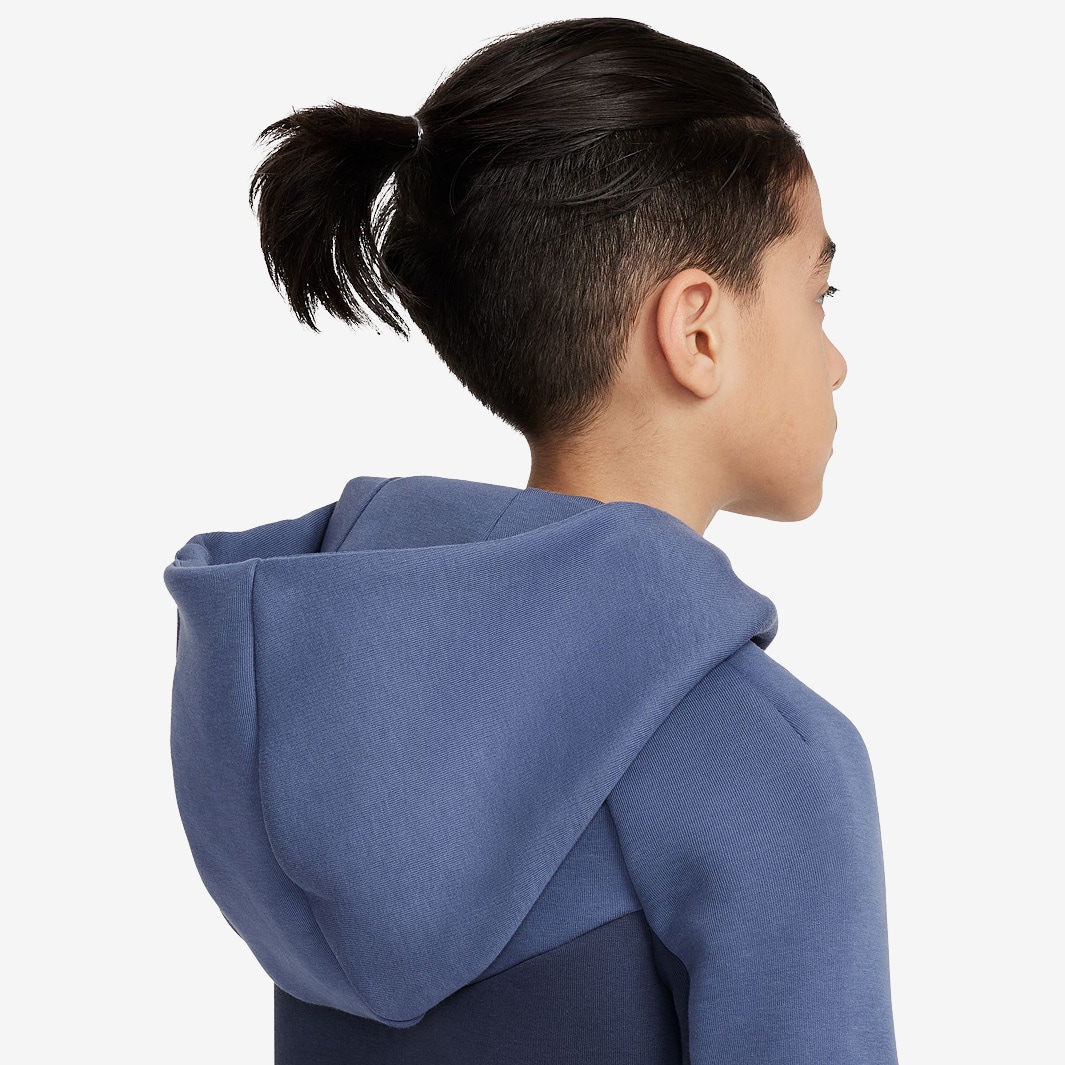 old season navy tech fleece