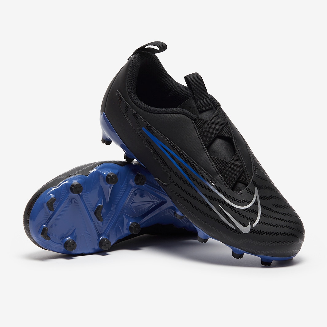 black nike youth soccer cleats
