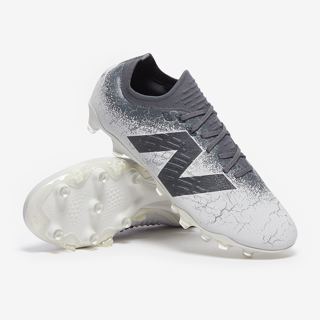 New Balance Tekela V4+ Pro Low-Cut FG