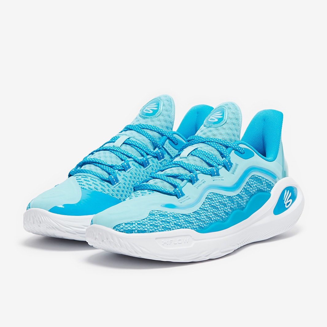 curry basketball shoes womens