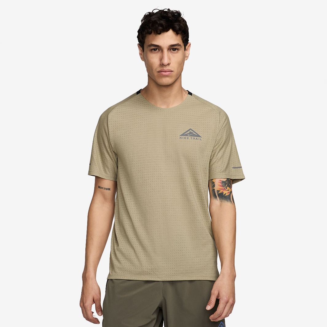 nike trail clothing sale