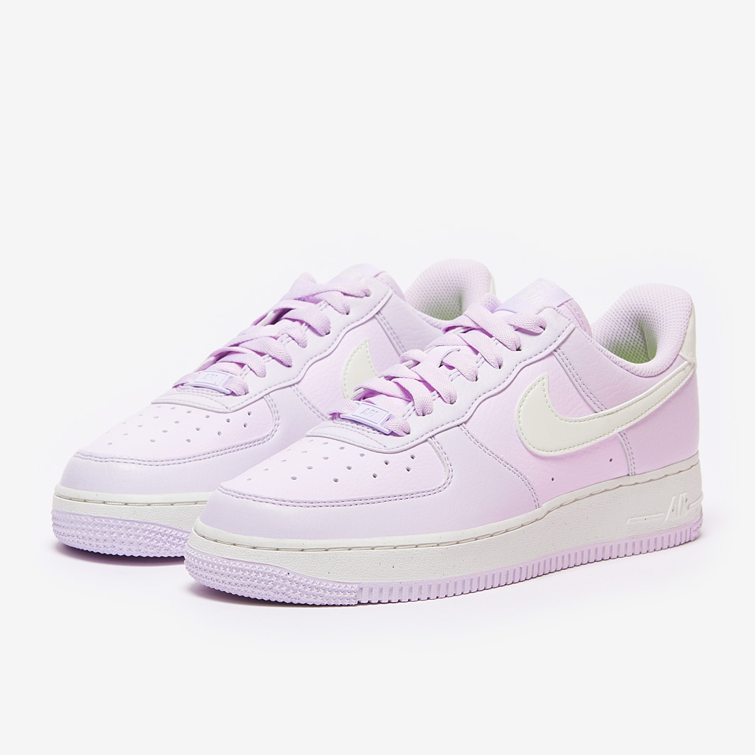 nike ryz barely grape