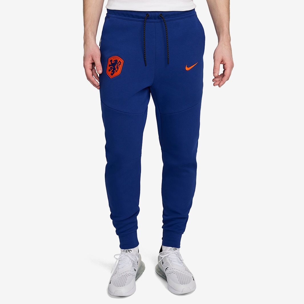 nsw tech fleece joggers