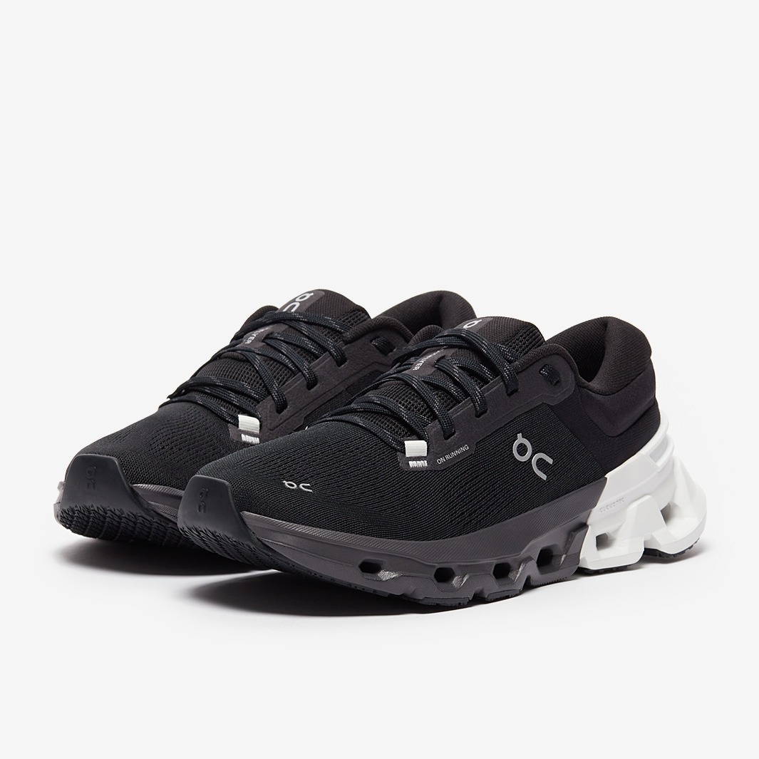 On Womens Cloudflyer 5 Black
