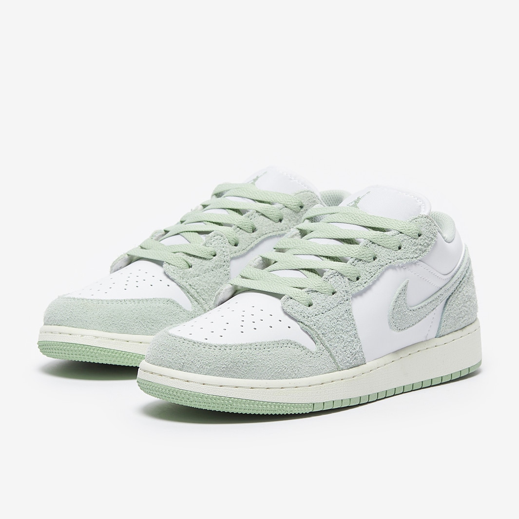 jordan sneakers size 10