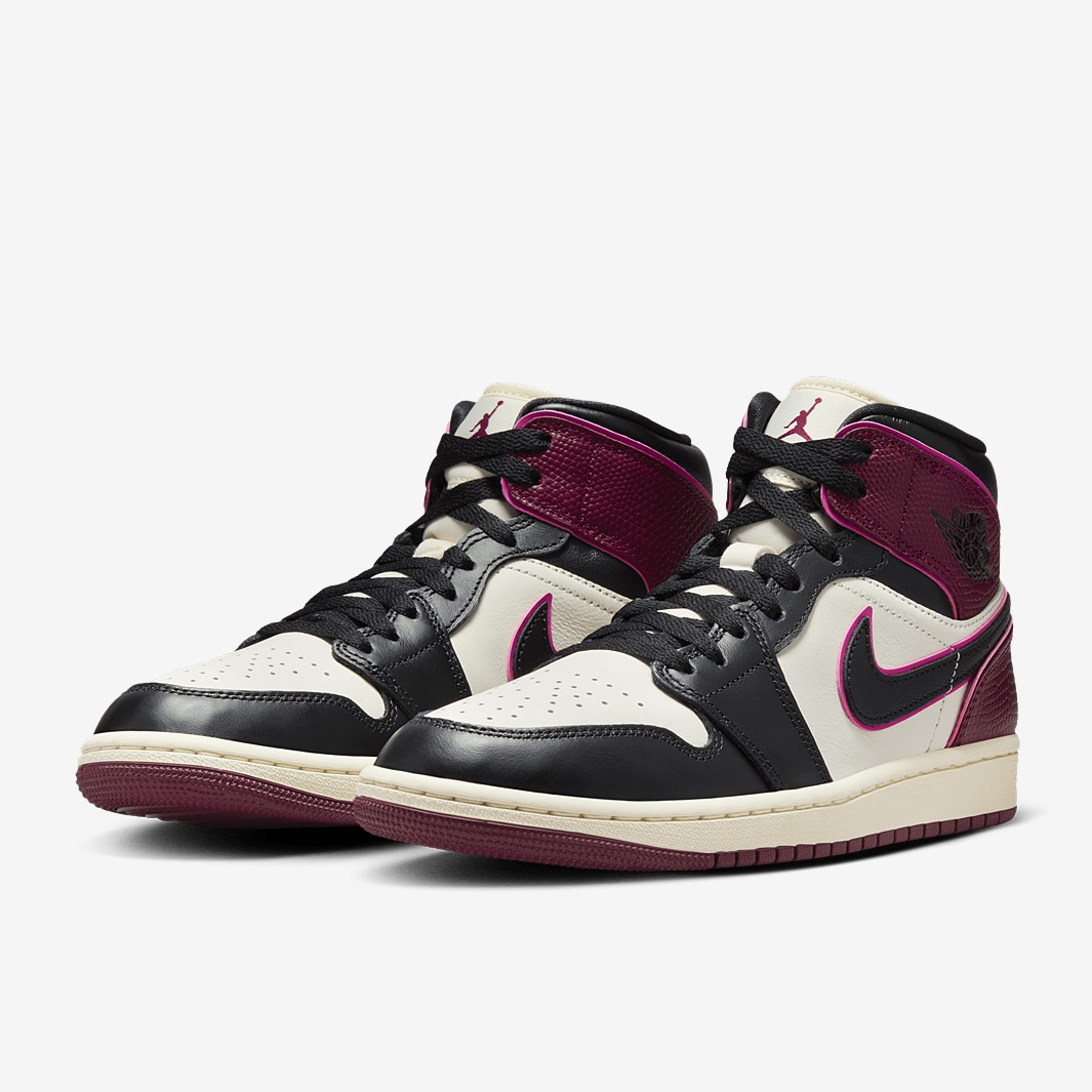 nike air jordans burgundy