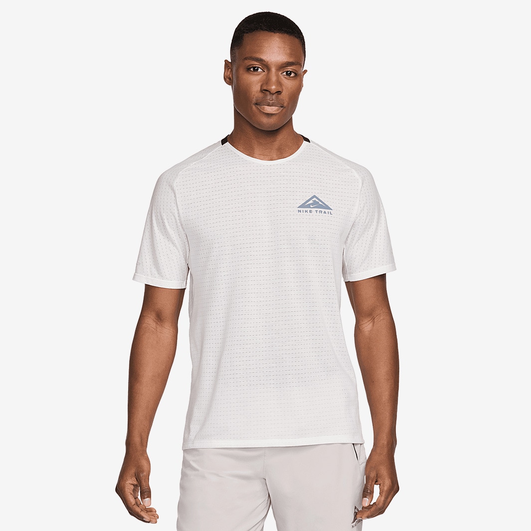 nike trail clothing sale