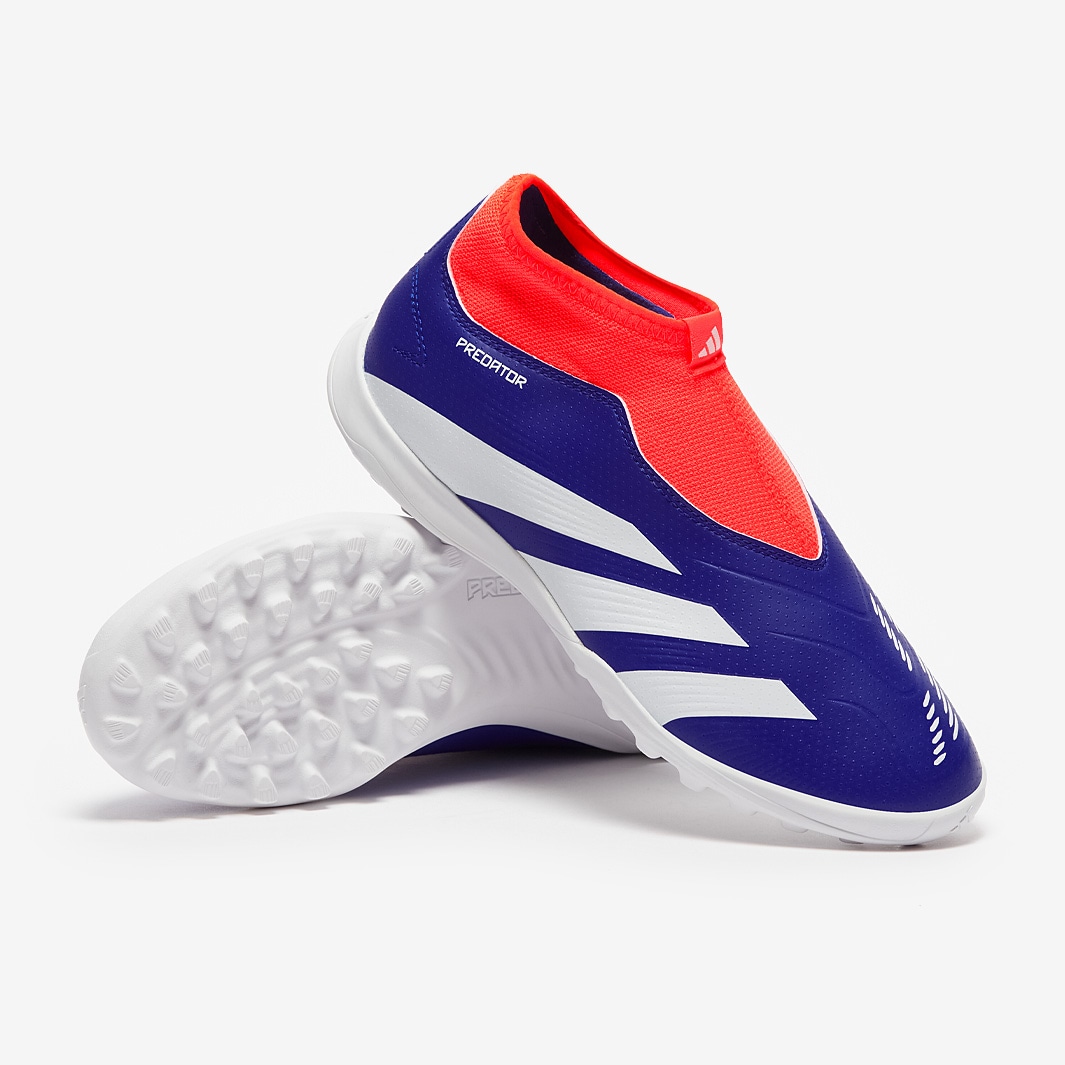 laceless indoor soccer cleats
