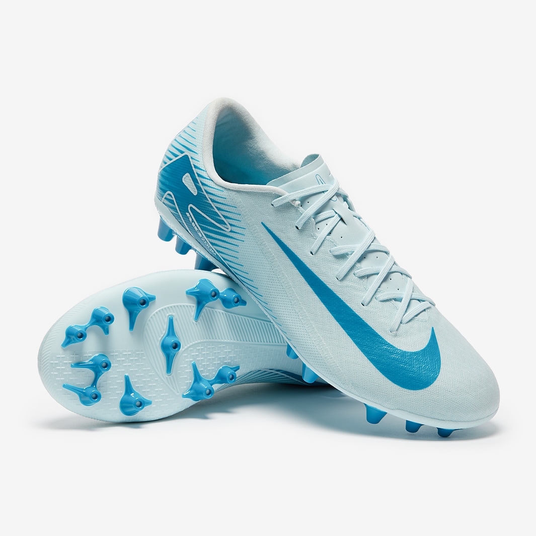 nike womens soccer shoes