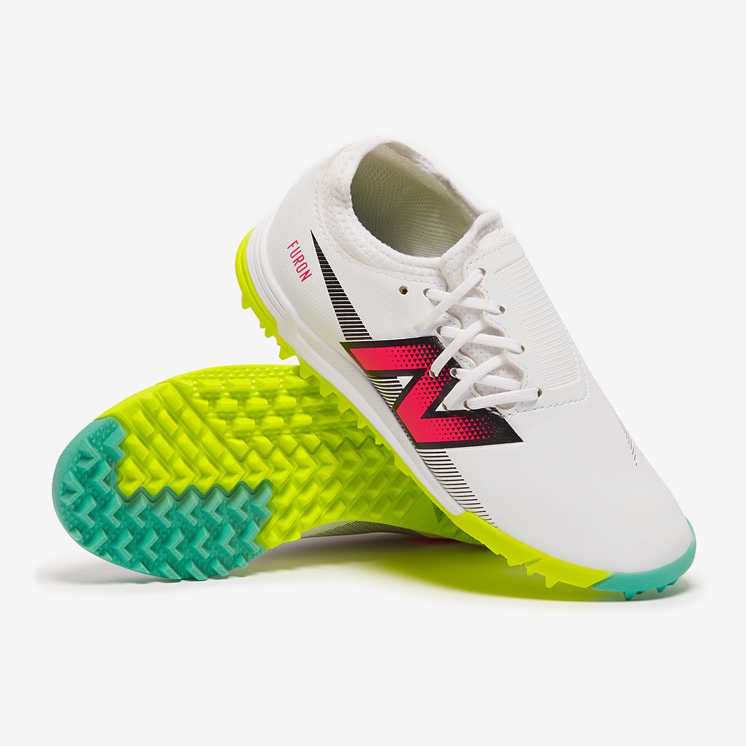 new balance indoor soccer shoes youth