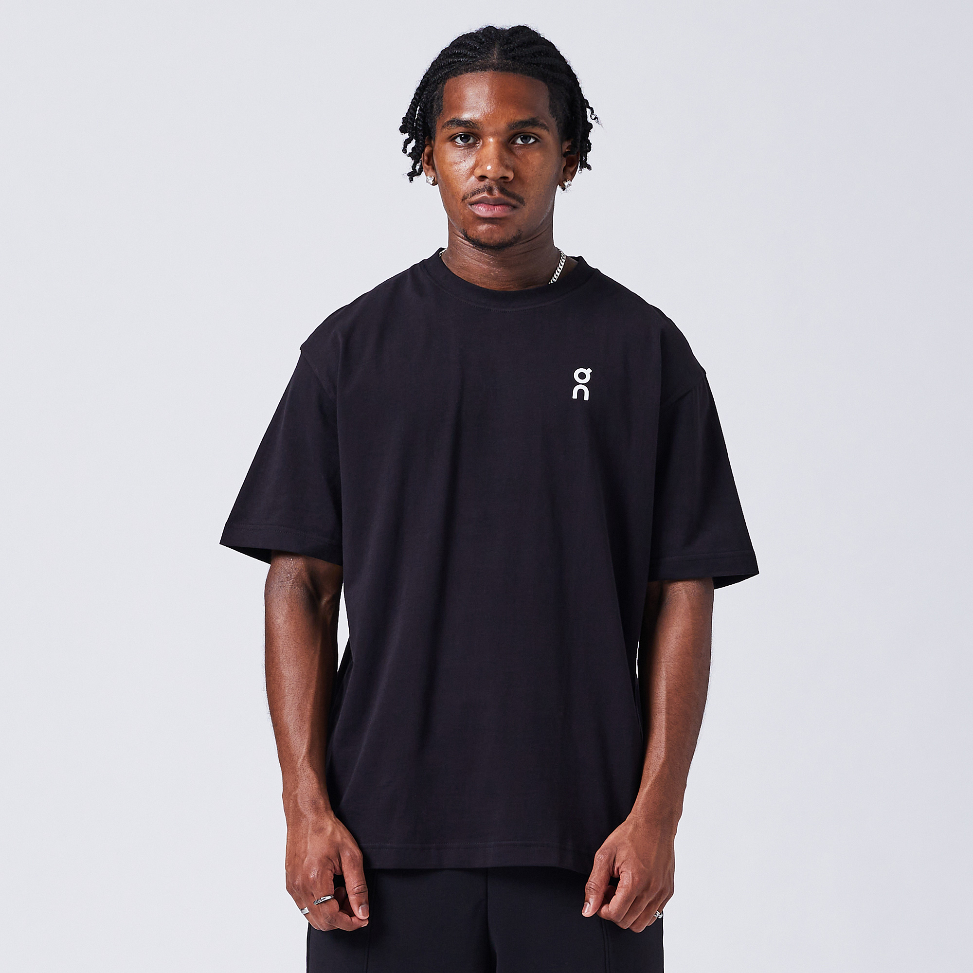 On Club T Shirt Black Men's Medium