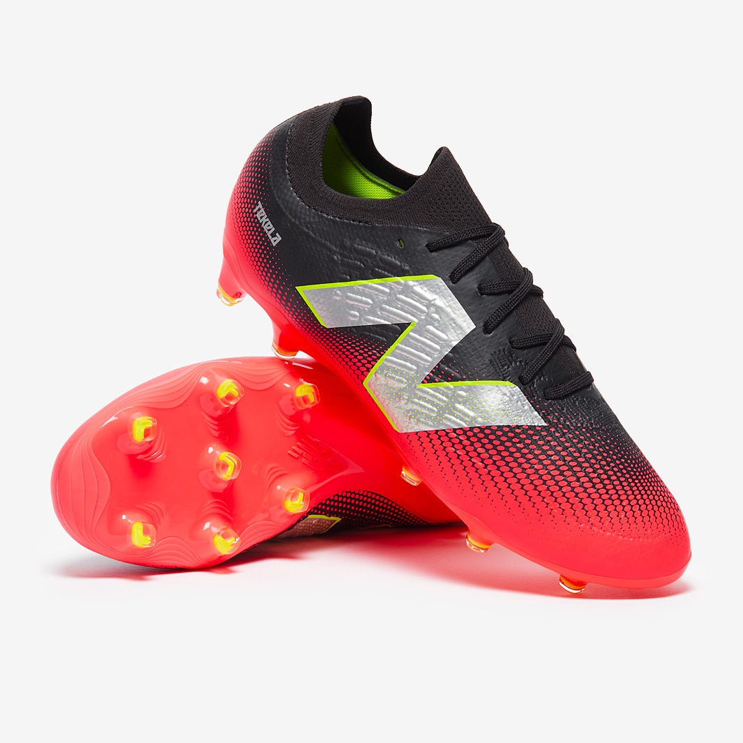 New Balance Tekela Magia V4+ FG Low New Balance Tekela Magia V4+ FG Low