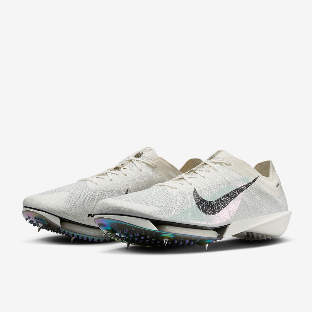 nike track spikes with carbon plate