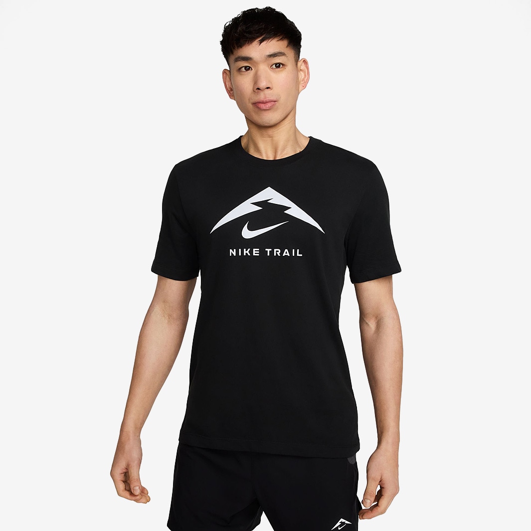nike trail tops